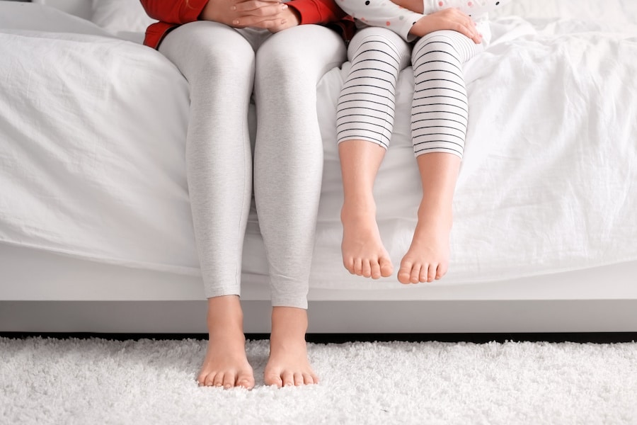 What to Do If Your Child Has Flat Feet. (It Doesn’t Involve Panicking.)